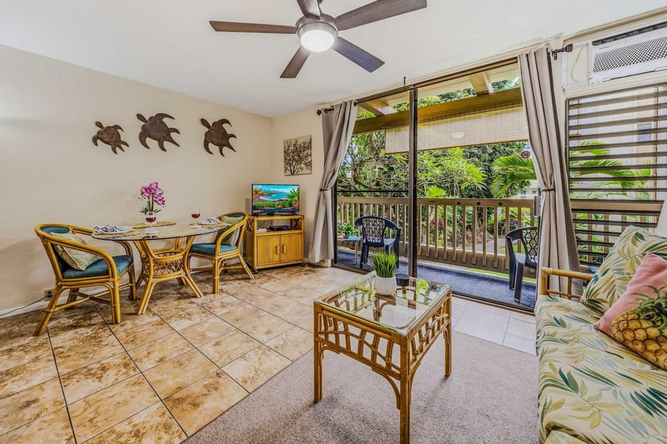 Balcony/Terrace, Living room, Seating area, Dining area