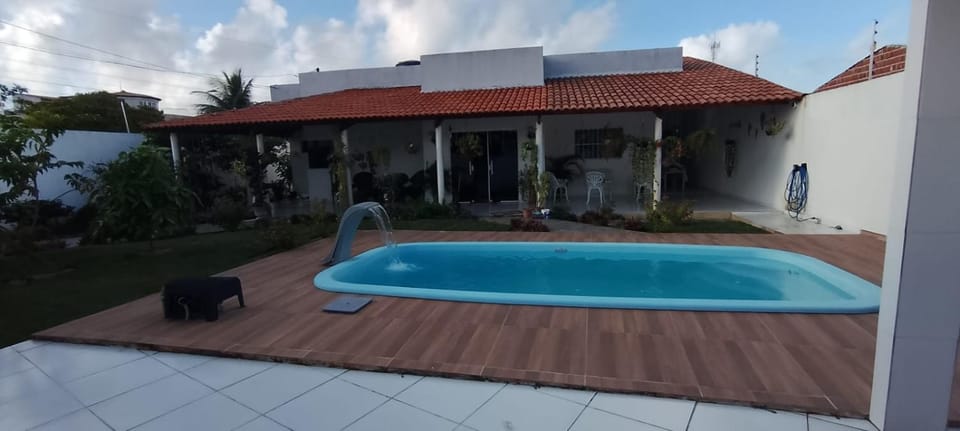 Casa com piscina e churrasqueira em Tamandaré PE House in Tamandaré