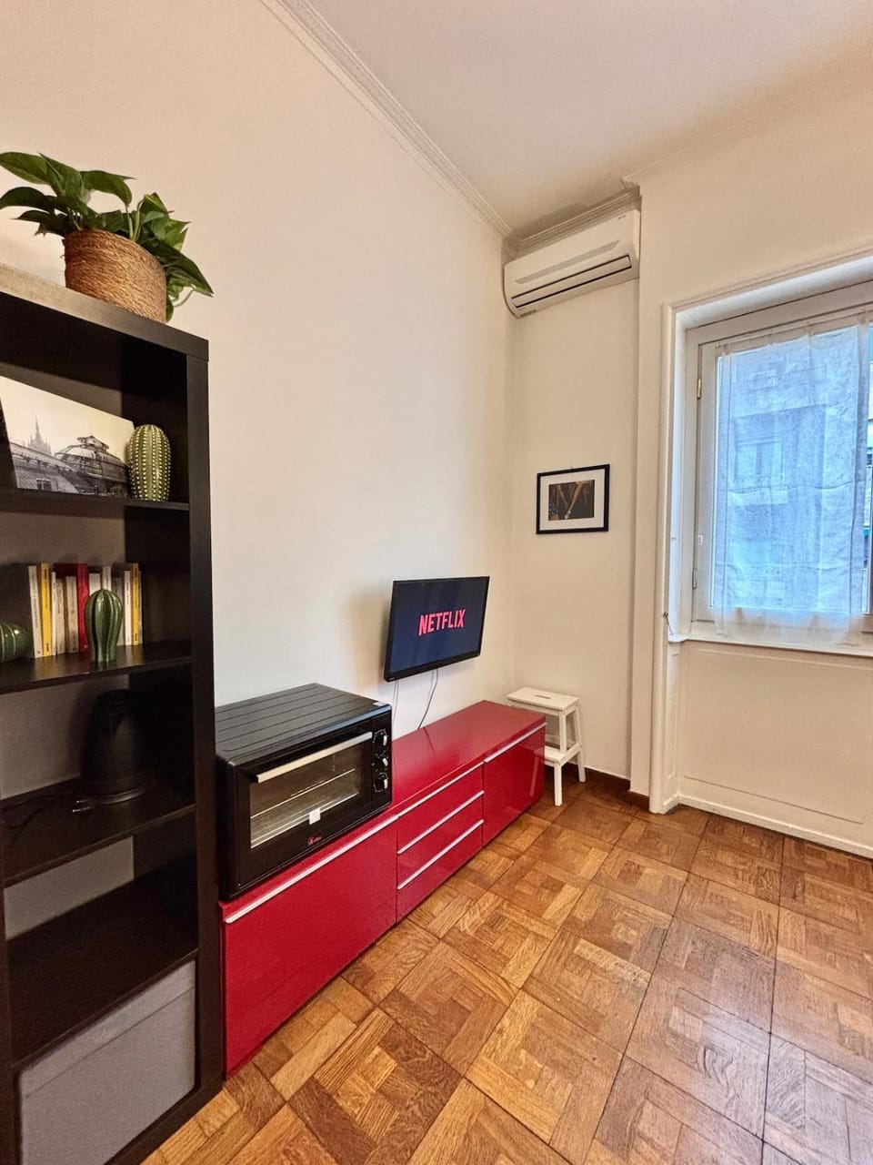Cozy House XXII March-15 min to Duomo Apartment in Milan