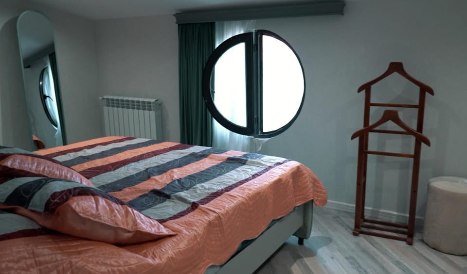 Sea Breeze yakınında ısıtmalı havuzlu iki katlı villa Villa in Baku, Azerbaijan