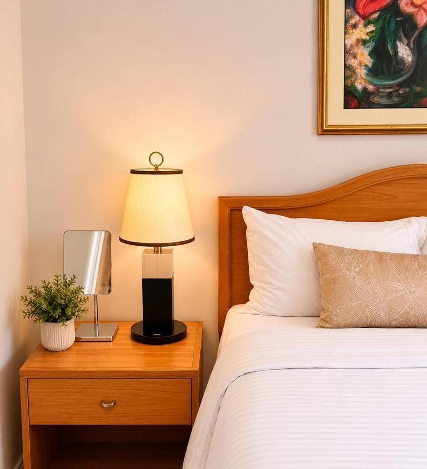Cozy Central Vancouver 3BR Apartment Near Downtown and Transit Apartment in Vancouver
