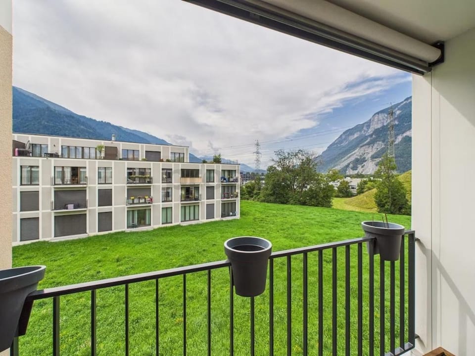 Day, Natural landscape, Garden, View (from property/room), Balcony/Terrace, Garden view, Mountain view