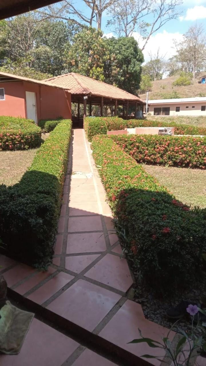 Escapaditas Turrubares Villa in San José Province