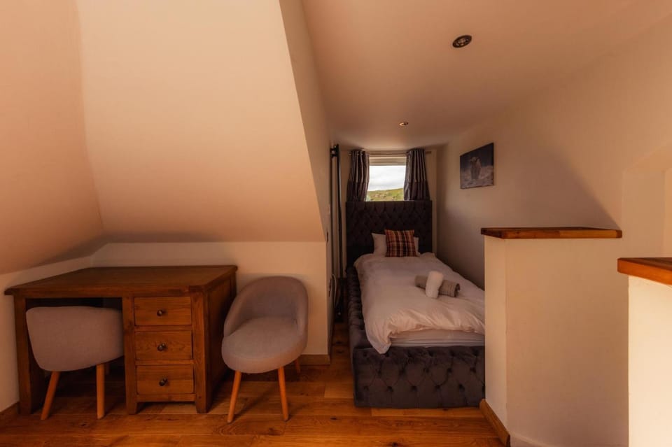 Luxury Seaview Cottage with Hot Tub SH3 House in Scotland