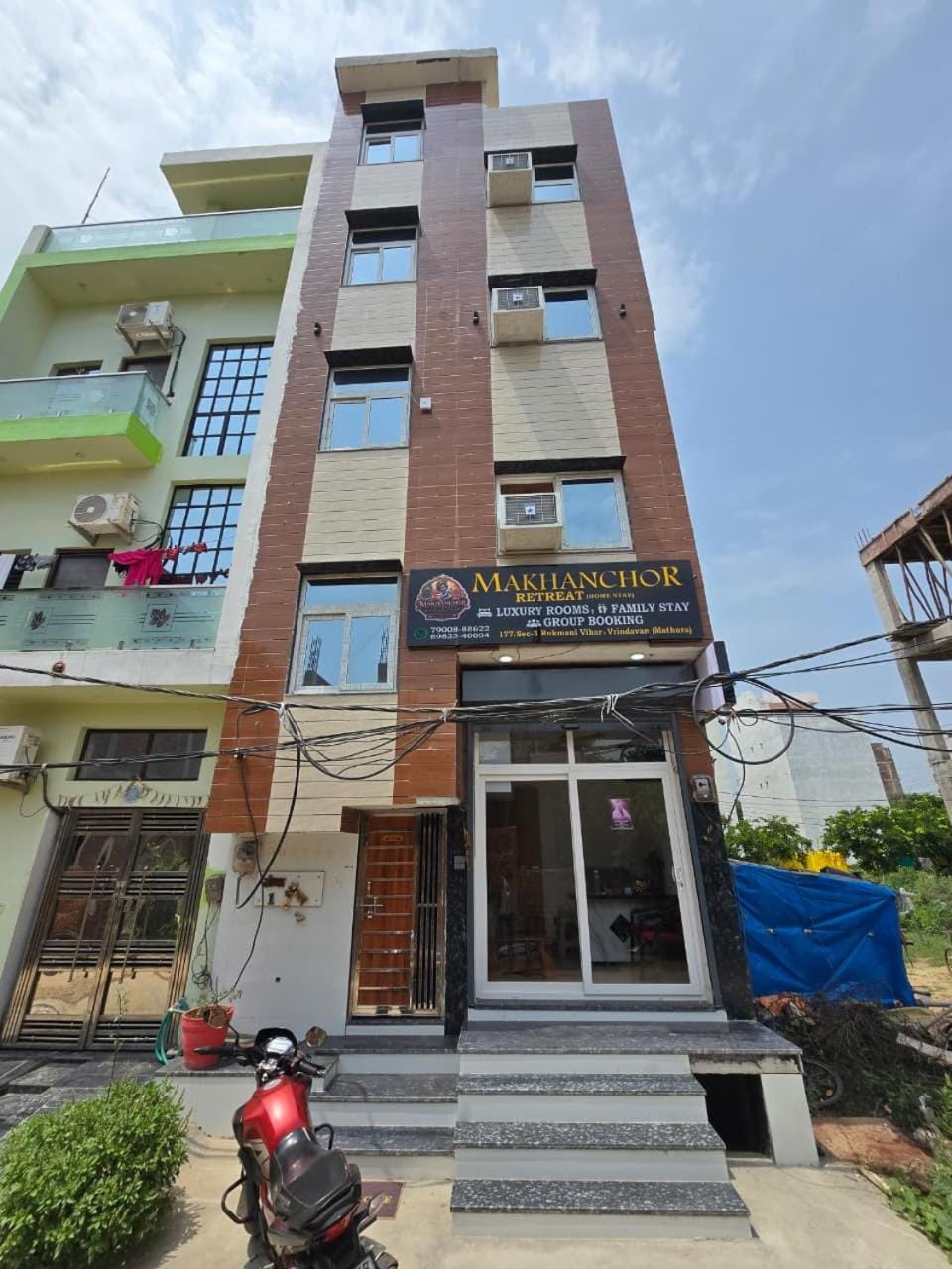 MakhanChor retreat Bed and Breakfast in Uttar Pradesh