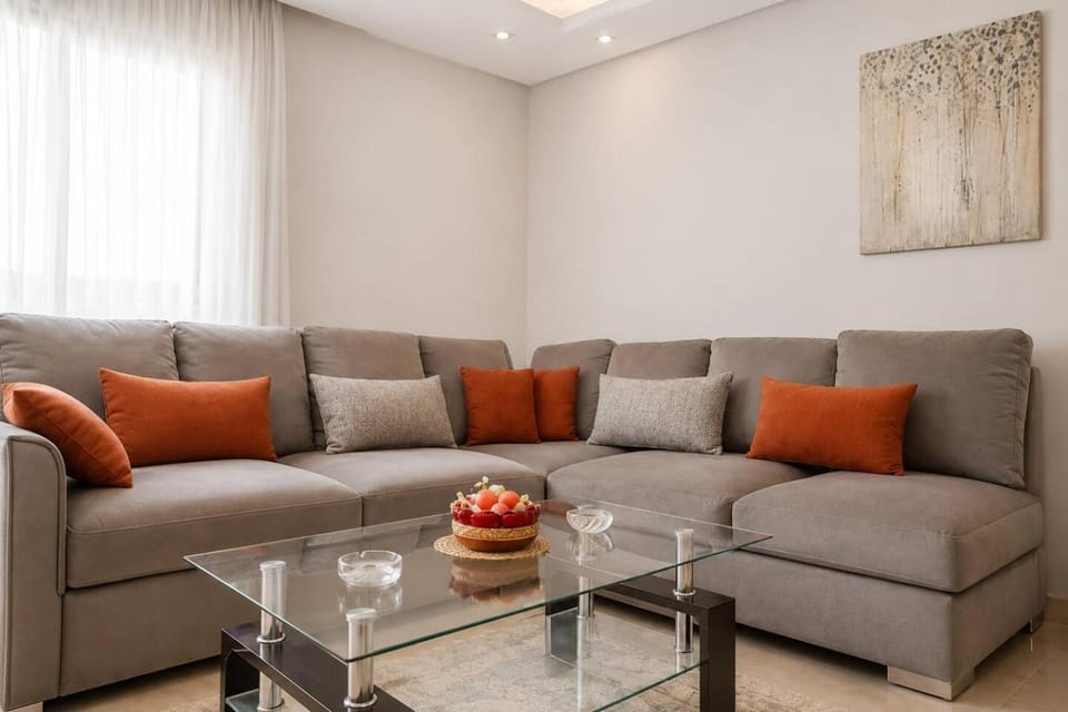Elegant Apt with Terrace Racine Twin Center Apartment in Casablanca