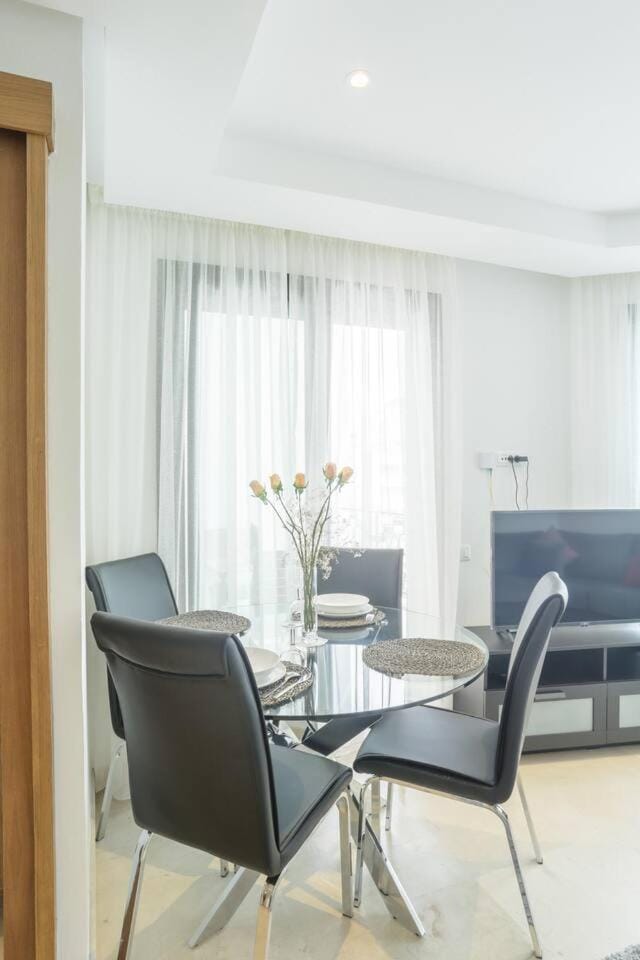 Top location /Wi - fi /Netflix Apartment in Casablanca