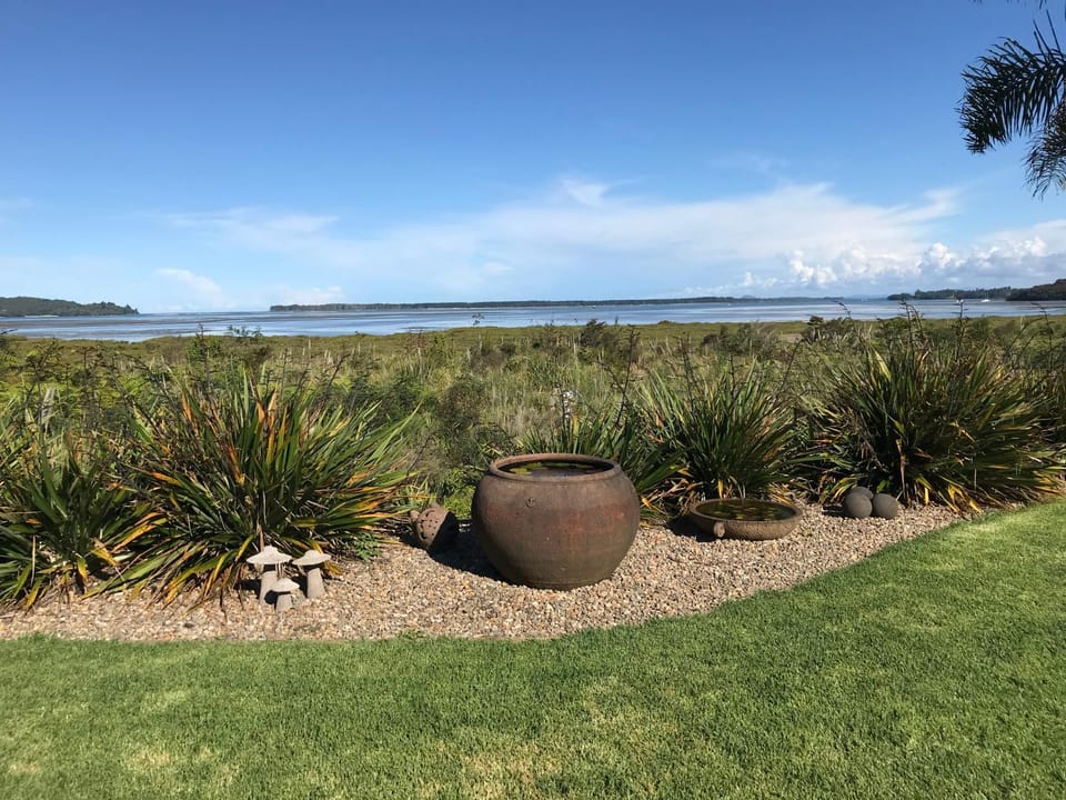 Harbour views Apartment in Bay Of Plenty