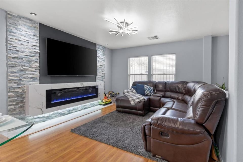 High Roller Retreat-Near Strip House in North Las Vegas