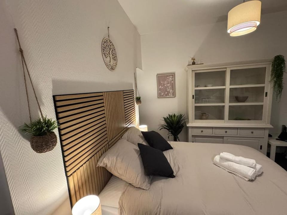 L'Axiom Cocon chic Barbieux Wi-Fi Netflix Apartment in Hauts-de-France