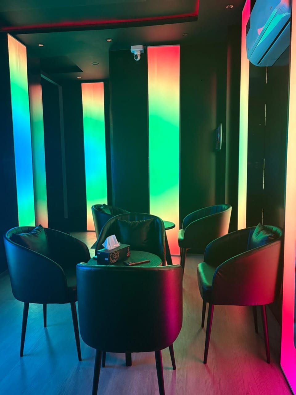 Cineplay Lounge Resort in Karachi