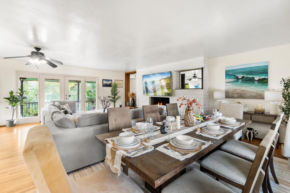 Entire Private Home with 4 Bedroom, 2 Bath, King Bed, Ranch Style, Prime Area, Available Now House in La Mesa