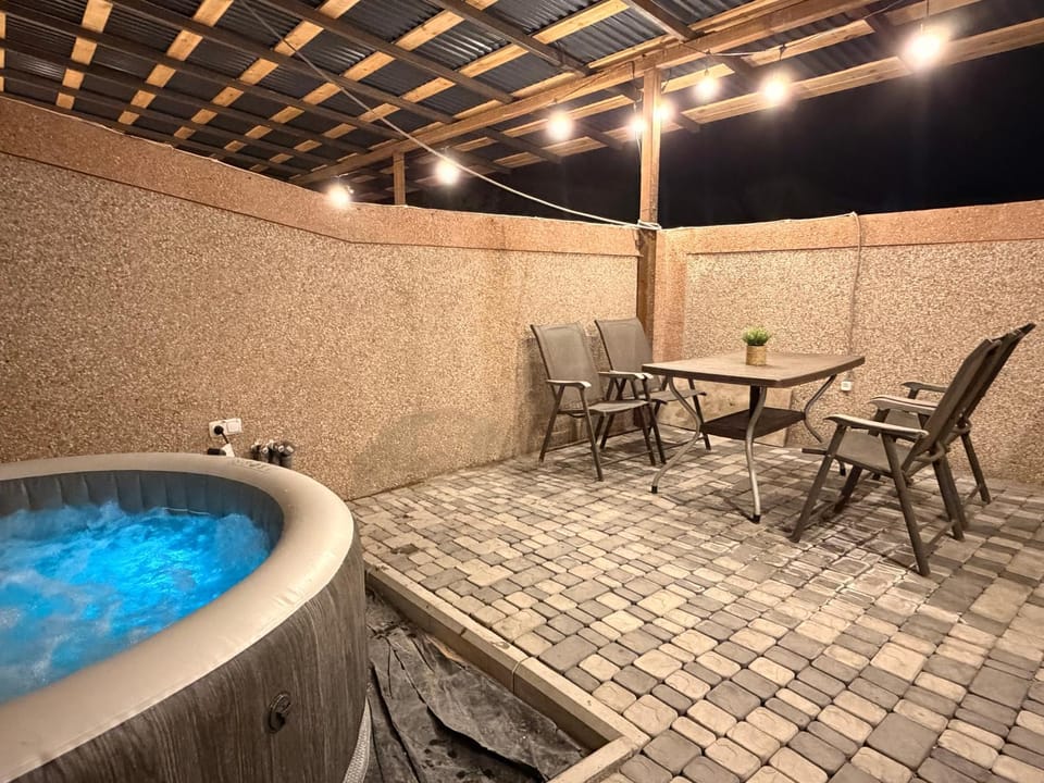 Hot Tub