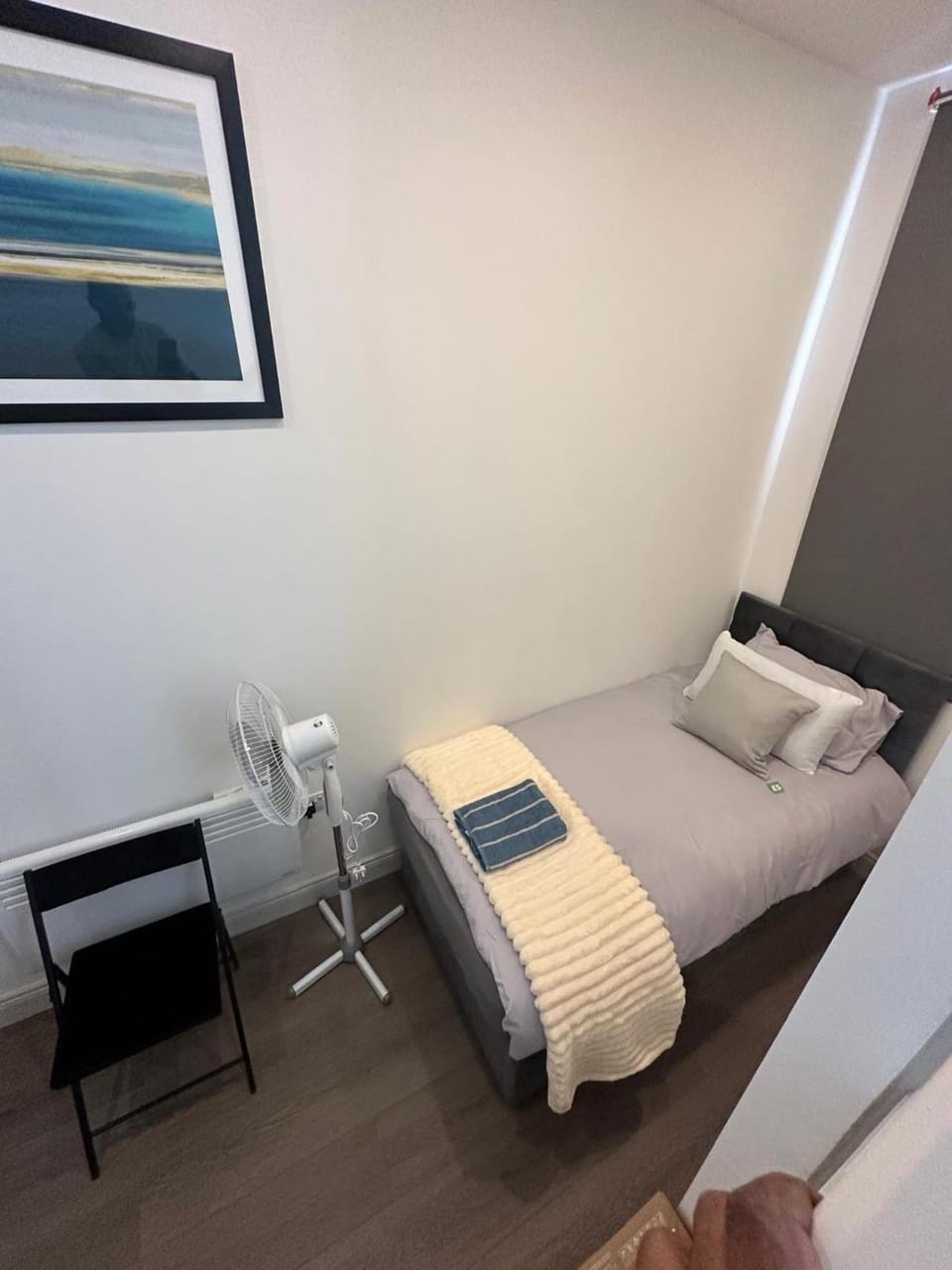 Studio Apartment Sleeps 1 with Wifi near city Apartment in London Borough of Southwark
