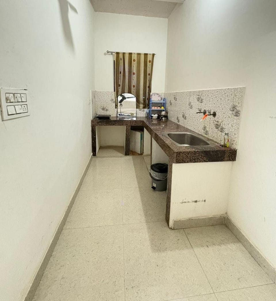 Kasturi Bhawan Apartment in Uttar Pradesh