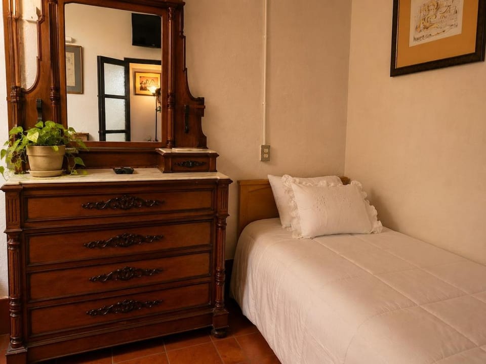 Casa Clara Antigua House in Antigua Guatemala
