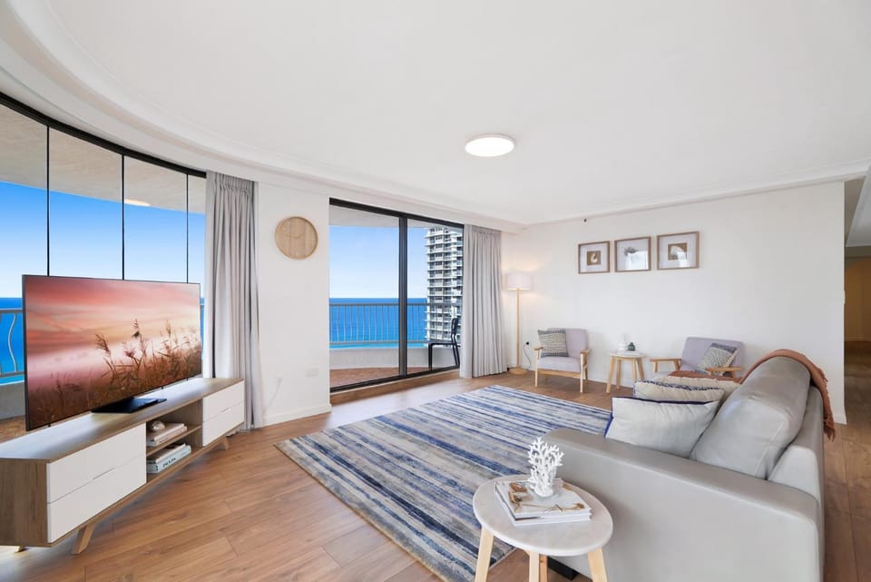 High-Rise 2-Bed Apartment in Surfers Paradise Apartment in Surfers Paradise