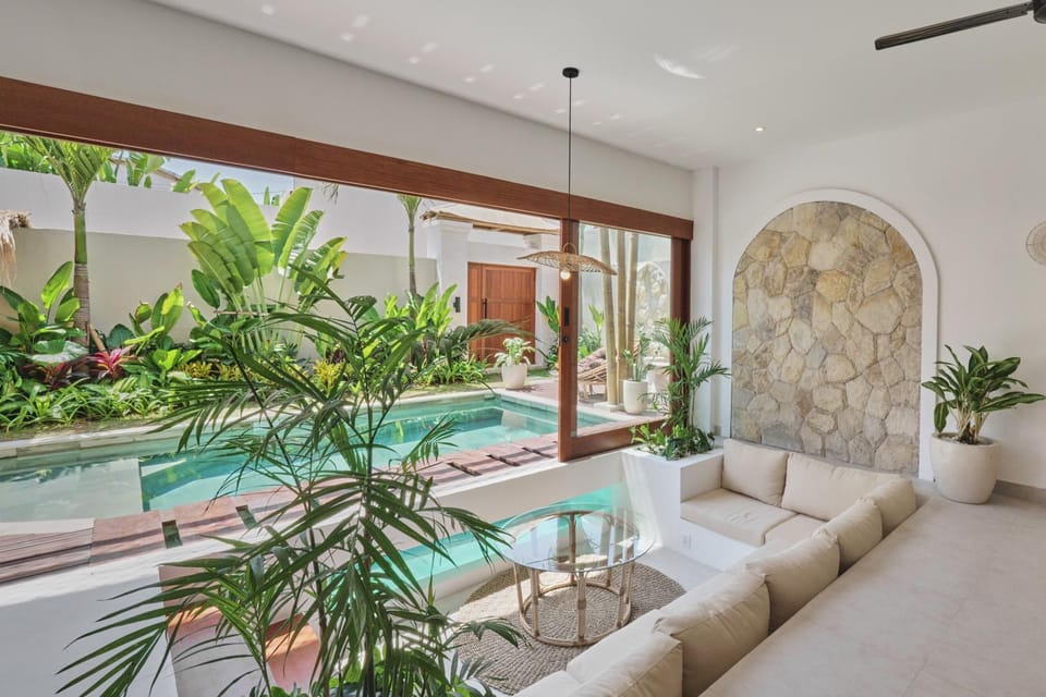 Living room, Seating area, Swimming pool