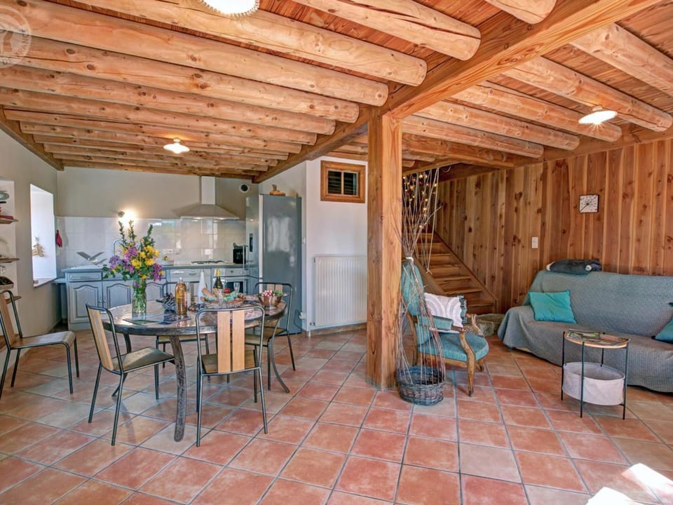 Gîte de caractère, animaux admis - jusqu'à 8 pers. - FR-1-496-430 House in Auvergne-Rhône-Alpes