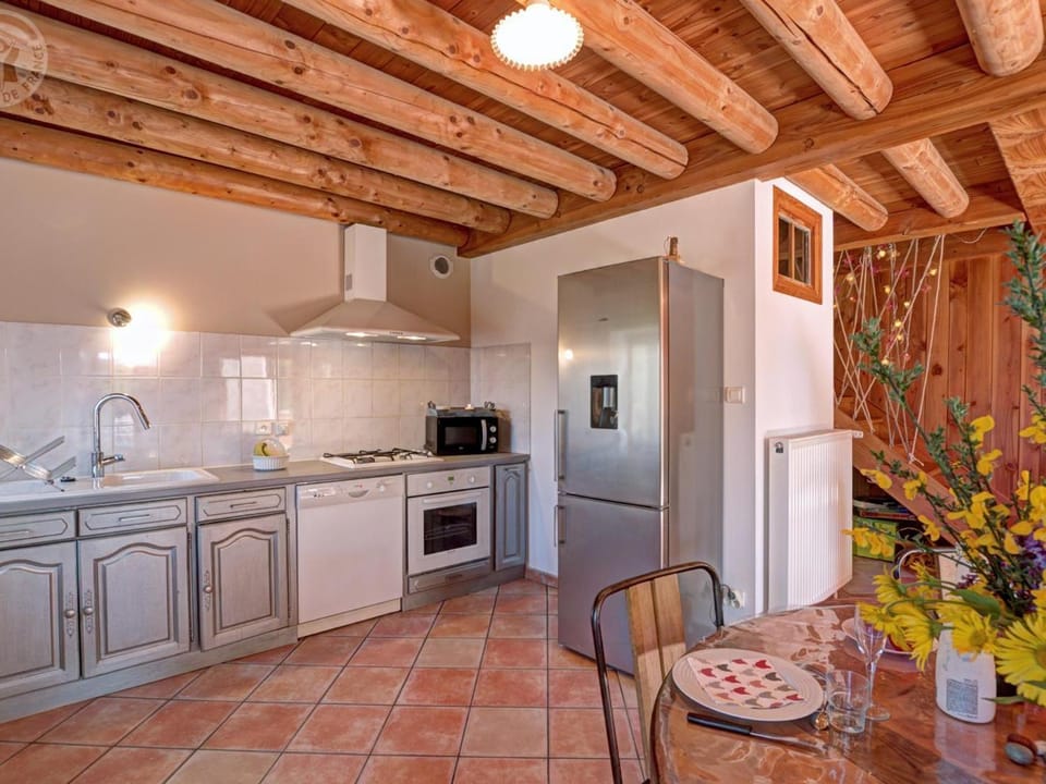 Gîte de caractère, animaux admis - jusqu'à 8 pers. - FR-1-496-430 House in Auvergne-Rhône-Alpes