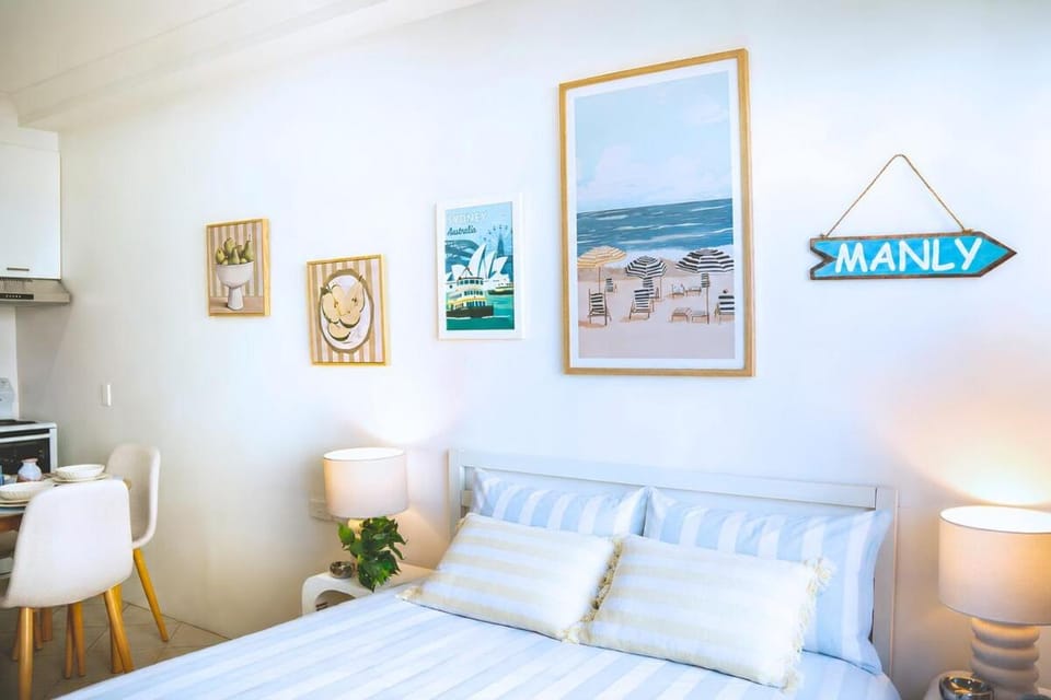 Manly Beachside Apartment, FREE Parking, Pool and Gym Apartment in Manly