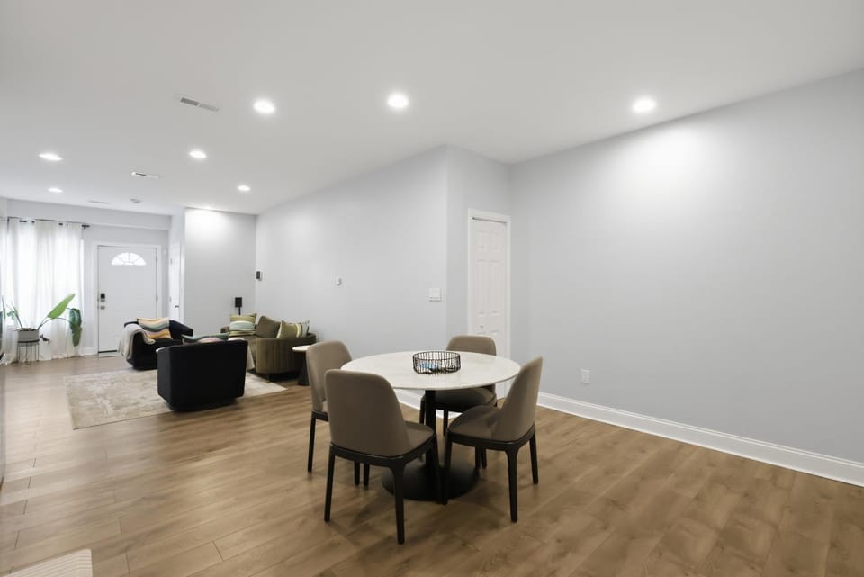 Stylish 1BD Urban Haven Near Inner Harbor apts Apartment in Baltimore