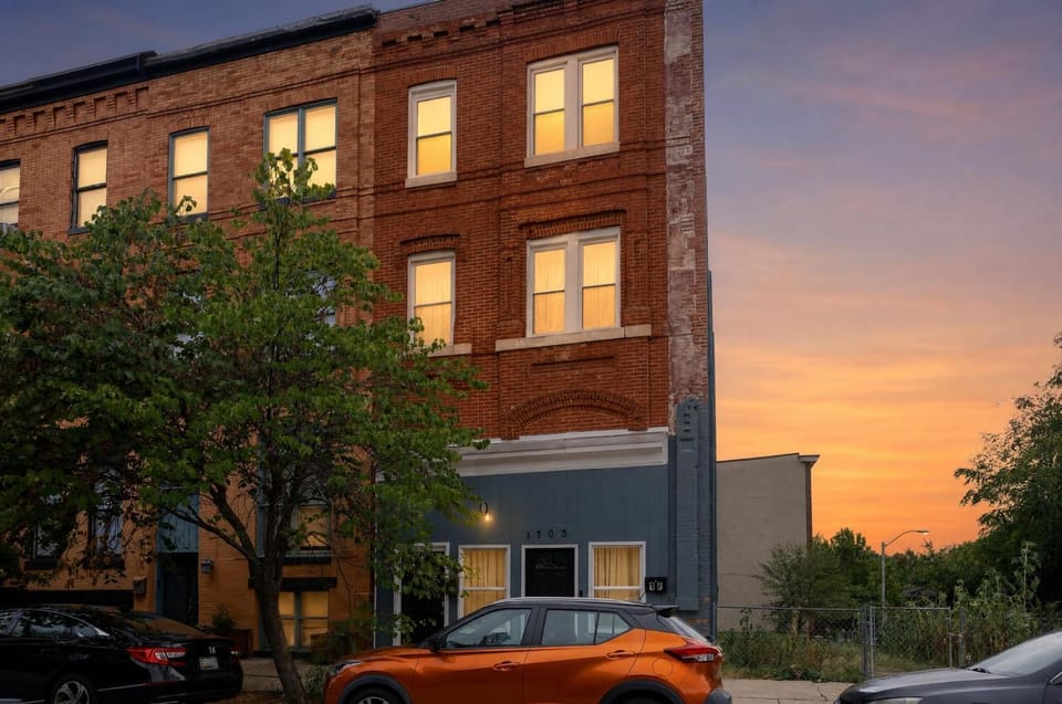 Stylish 1BD Urban Haven Near Inner Harbor apts Apartment in Baltimore