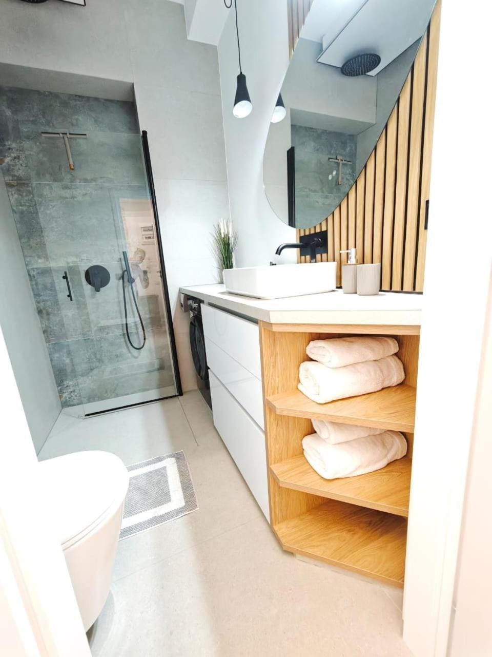 Home Lux Azura Seaside Apartment in the Heart of Loutraki Apartment in Peloponnese Region