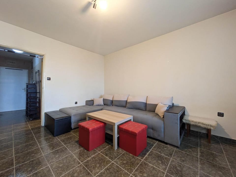 Bed, Living room, Seating area