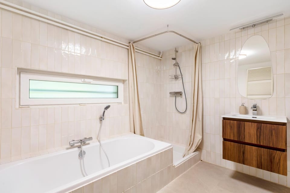 Shower, Bathroom, Bath