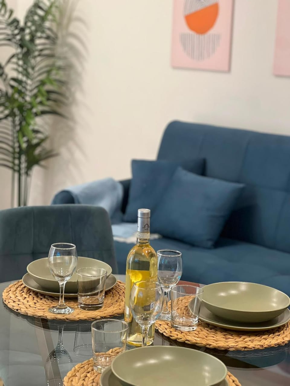 Living room, Dining area