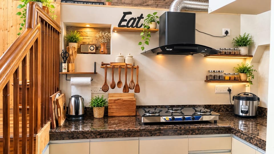 Kitchen or kitchenette