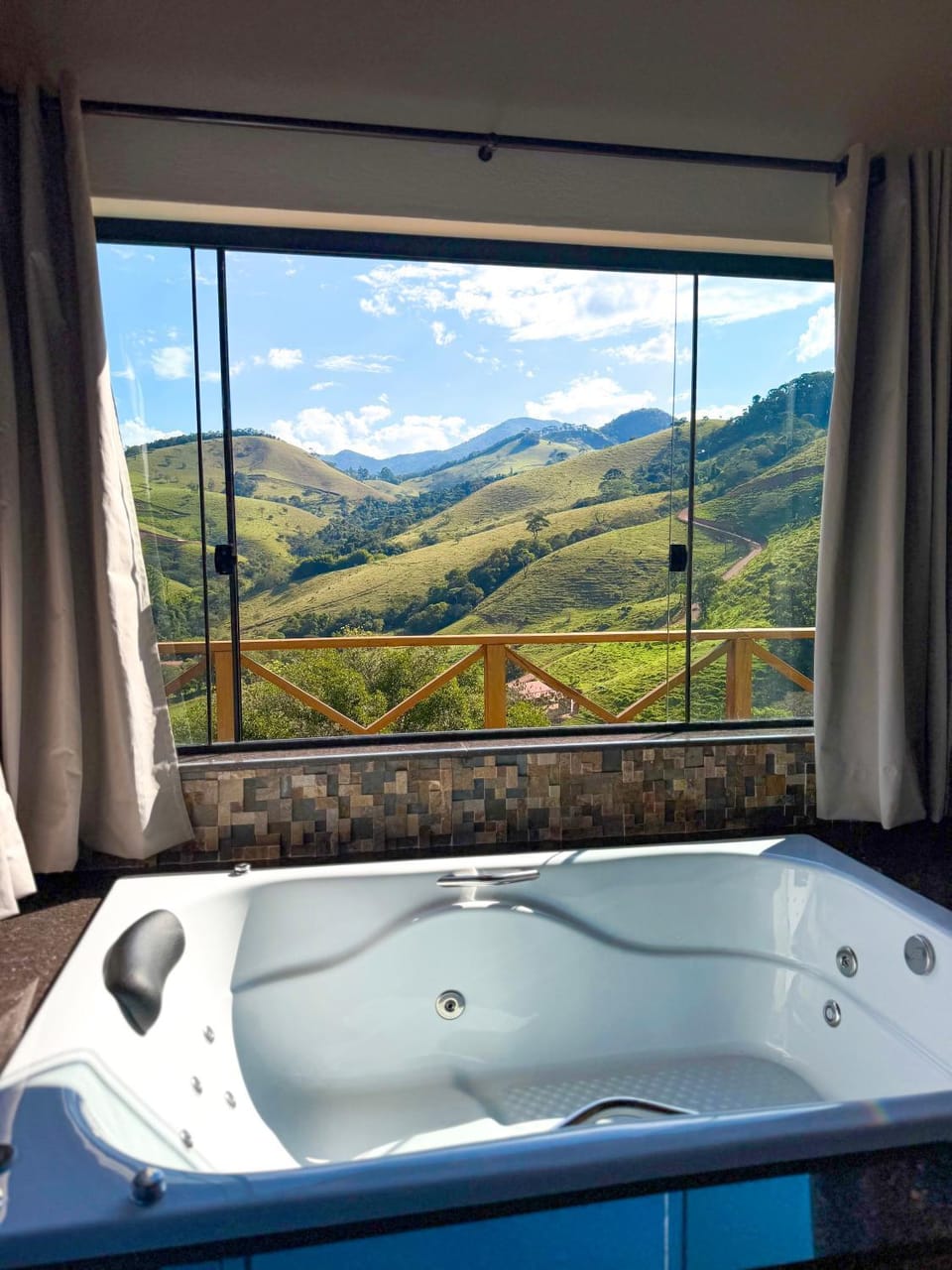 Natural landscape, Hot Tub, Mountain view, Bath