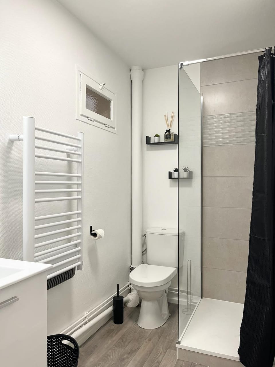 Studio Mondeville, Studio central tout équipé Apartment in Normandy