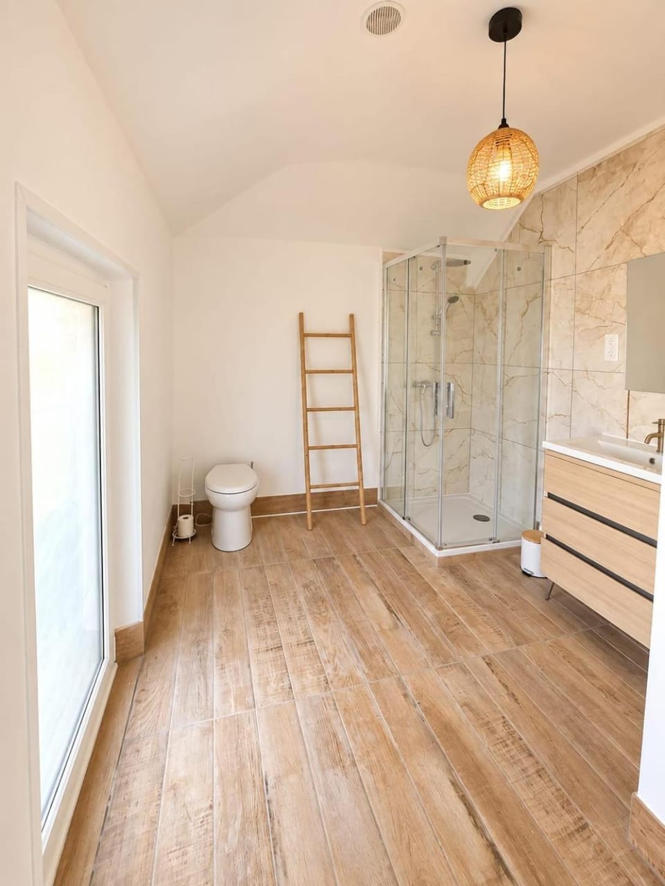 Shower, Bathroom