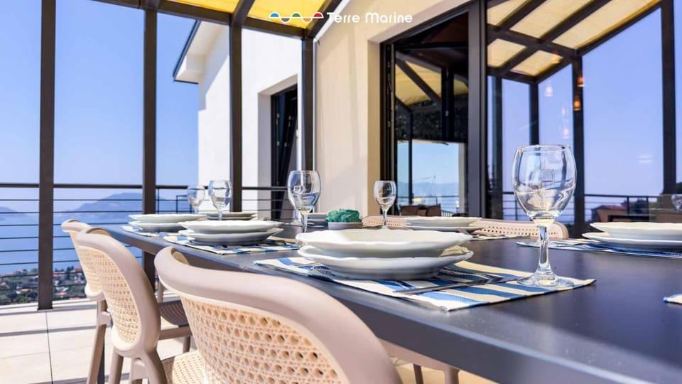 Shelley's Retreat - Poets Terrace, Terre Marine Apartment in Lerici