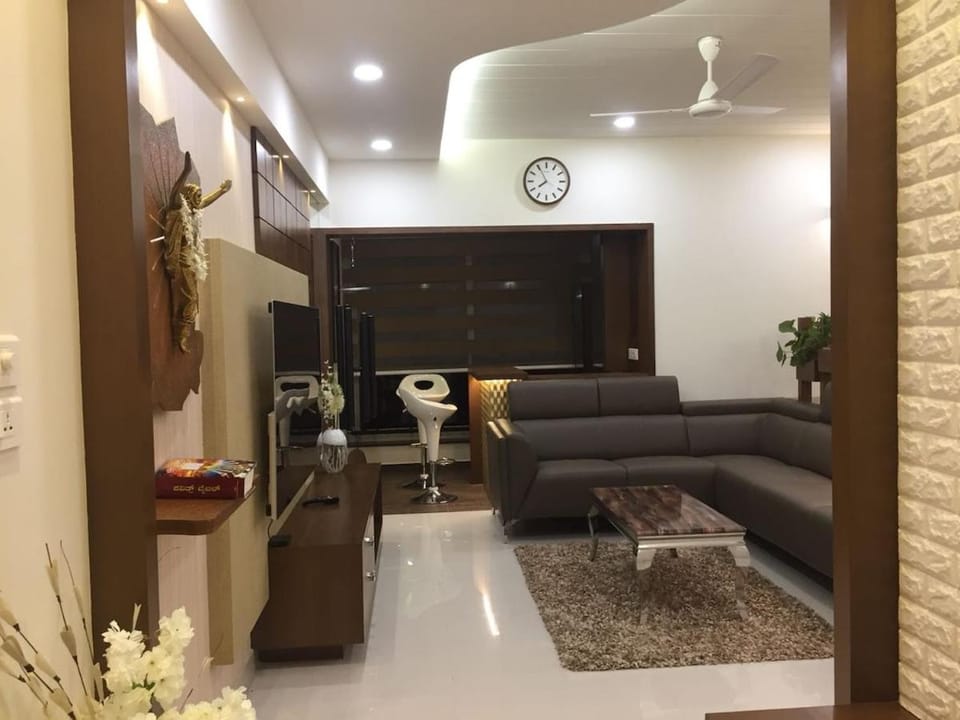 Stay at Ave Maria Enjoy the 5 Star experience Apartment in Mangaluru