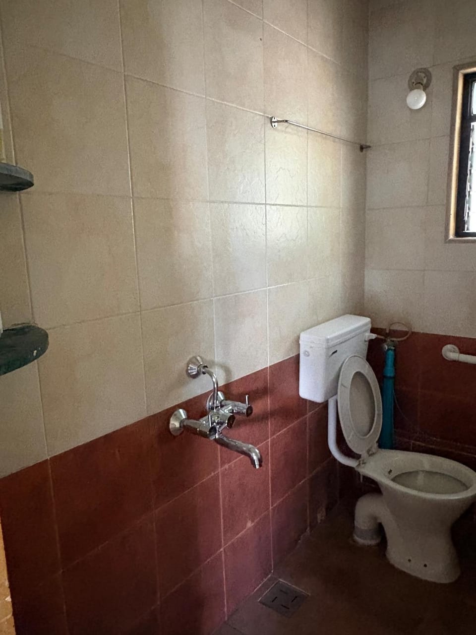 Cozy, equipped, well-connected 3BHK Row House House in Pune