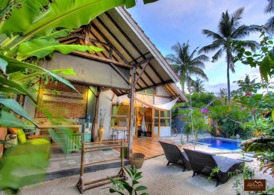 Day, Garden, Garden view, Pool view, Swimming pool, sunbed