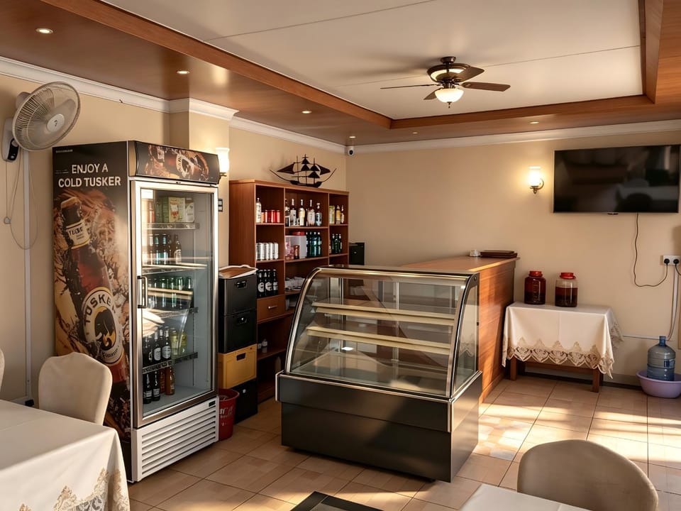 Safari Grace Hotel 纳库鲁华夏酒店 Hotel in Kenya