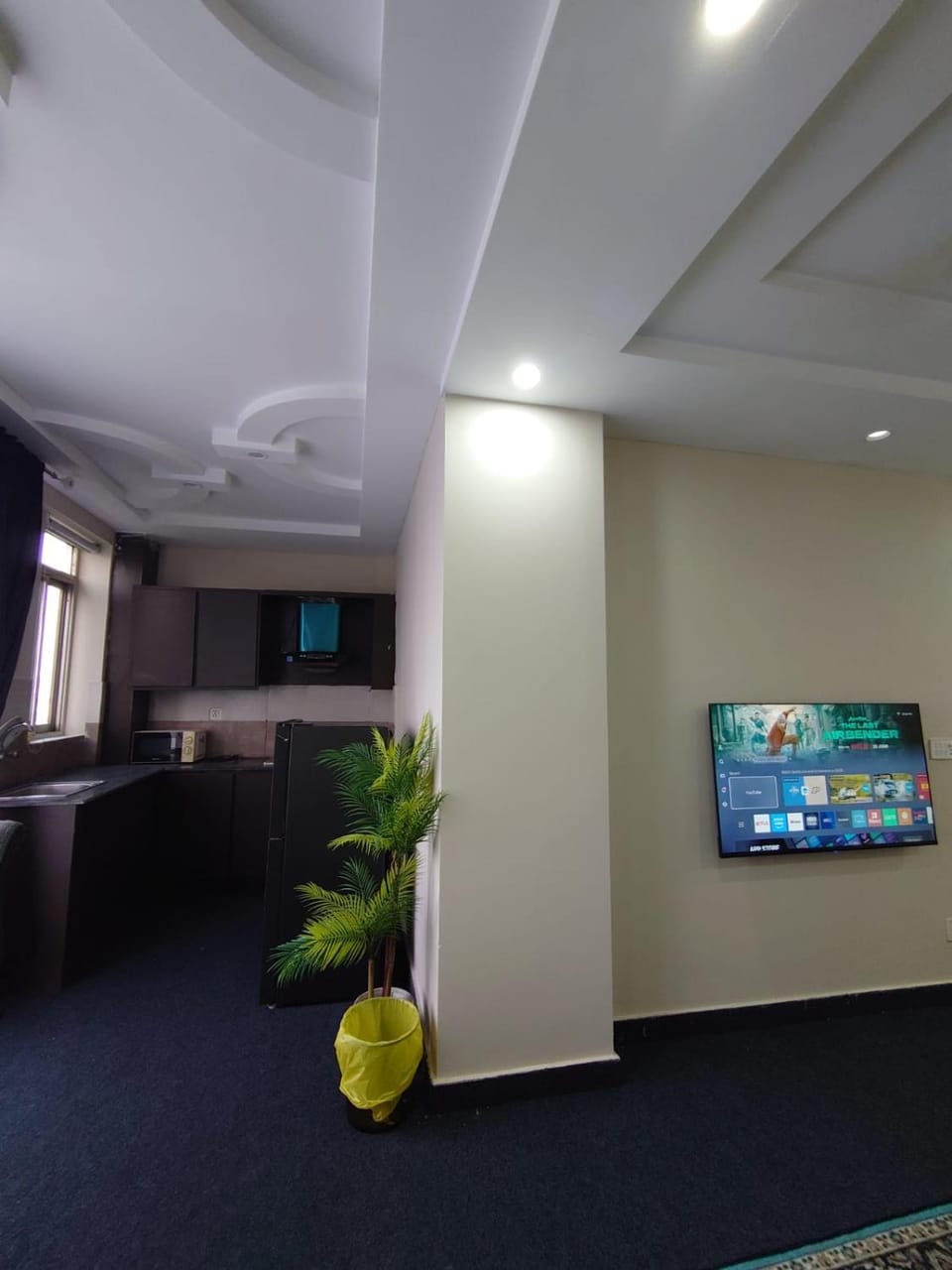 TV and multimedia, Evening entertainment