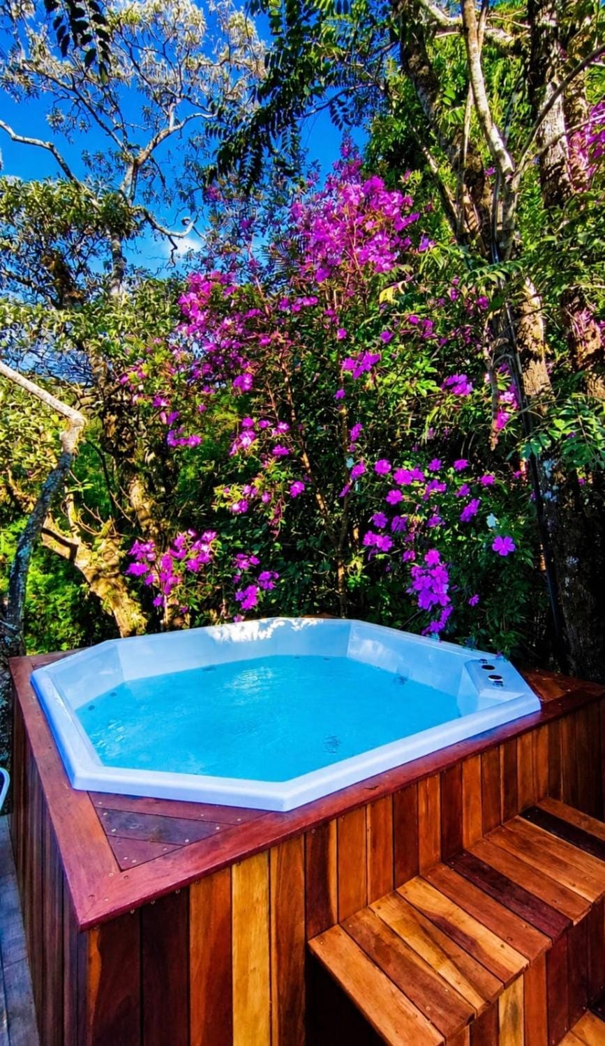 Refúgio na Serra da Cantareira - piscina, jacuzzi e cascatas House in Sao Paulo City
