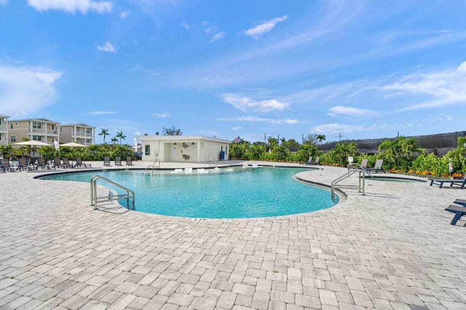 Luxury Pet Friendly Waterfront Home Private Pool & Dock in Resort Community Manatee Dreams at Hunters Point House in Bradenton Beach