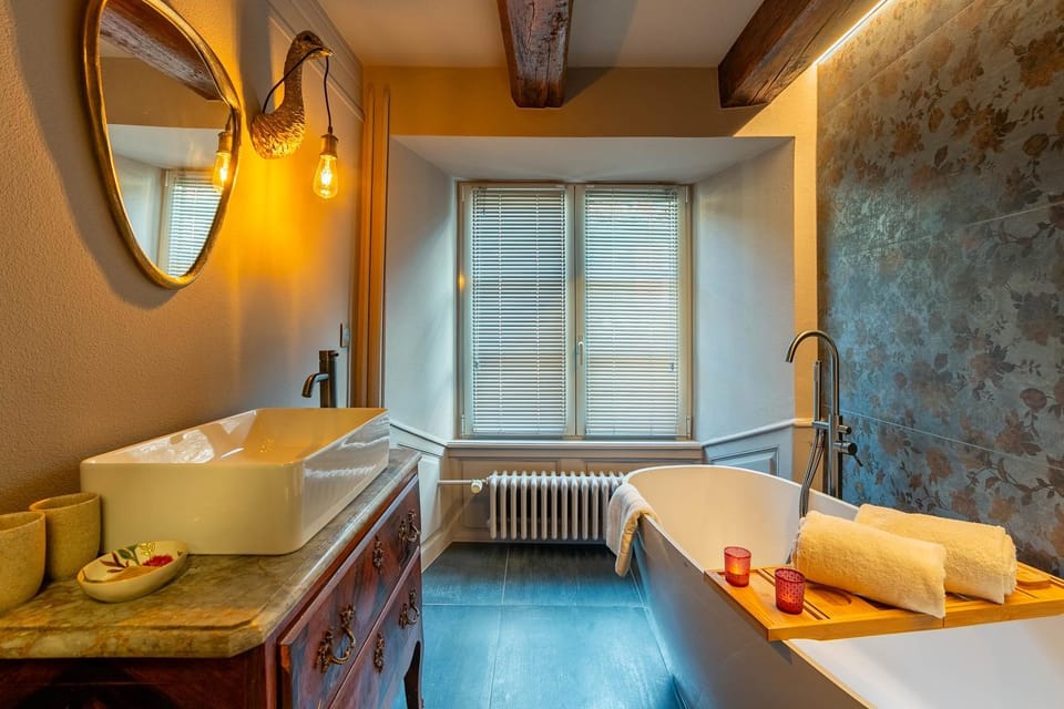 la maison des oeuvres Bed and Breakfast in Grand Est
