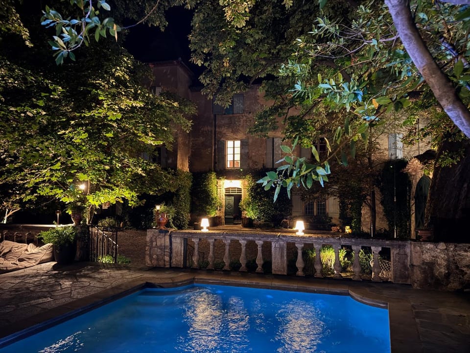 Property building, Swimming pool