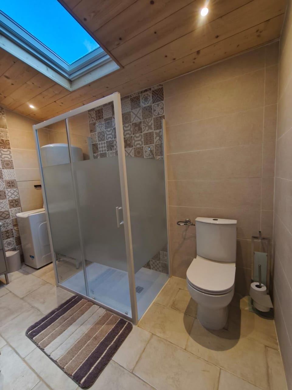 Maison de famille, le lac à 5 minutes à pied House in Auvergne-Rhône-Alpes