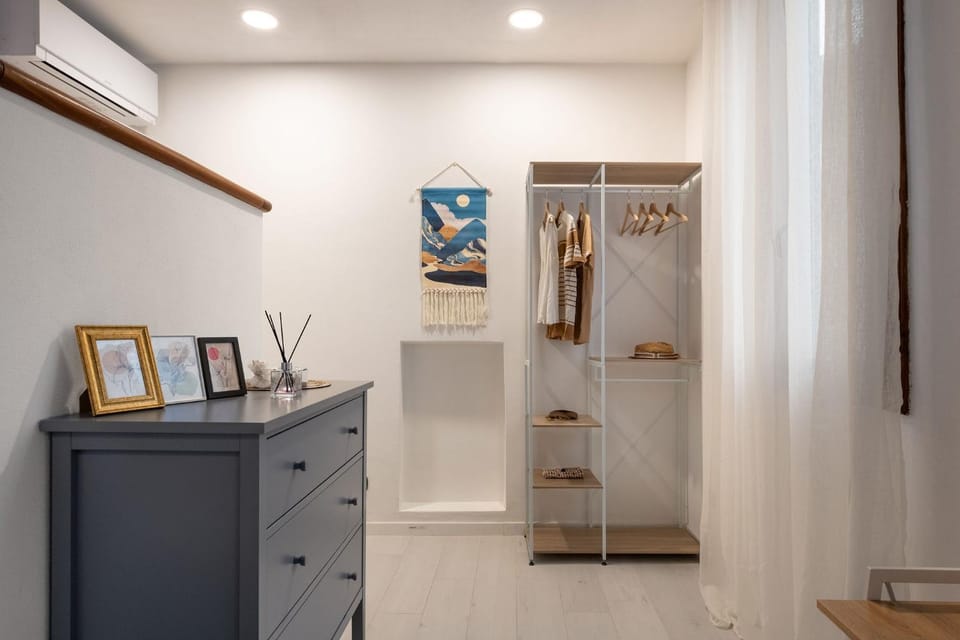 wardrobe