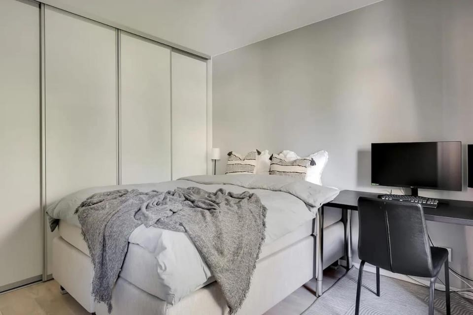 Stylish & Spacious Apartment with Large Balcony Apartment in Stockholm