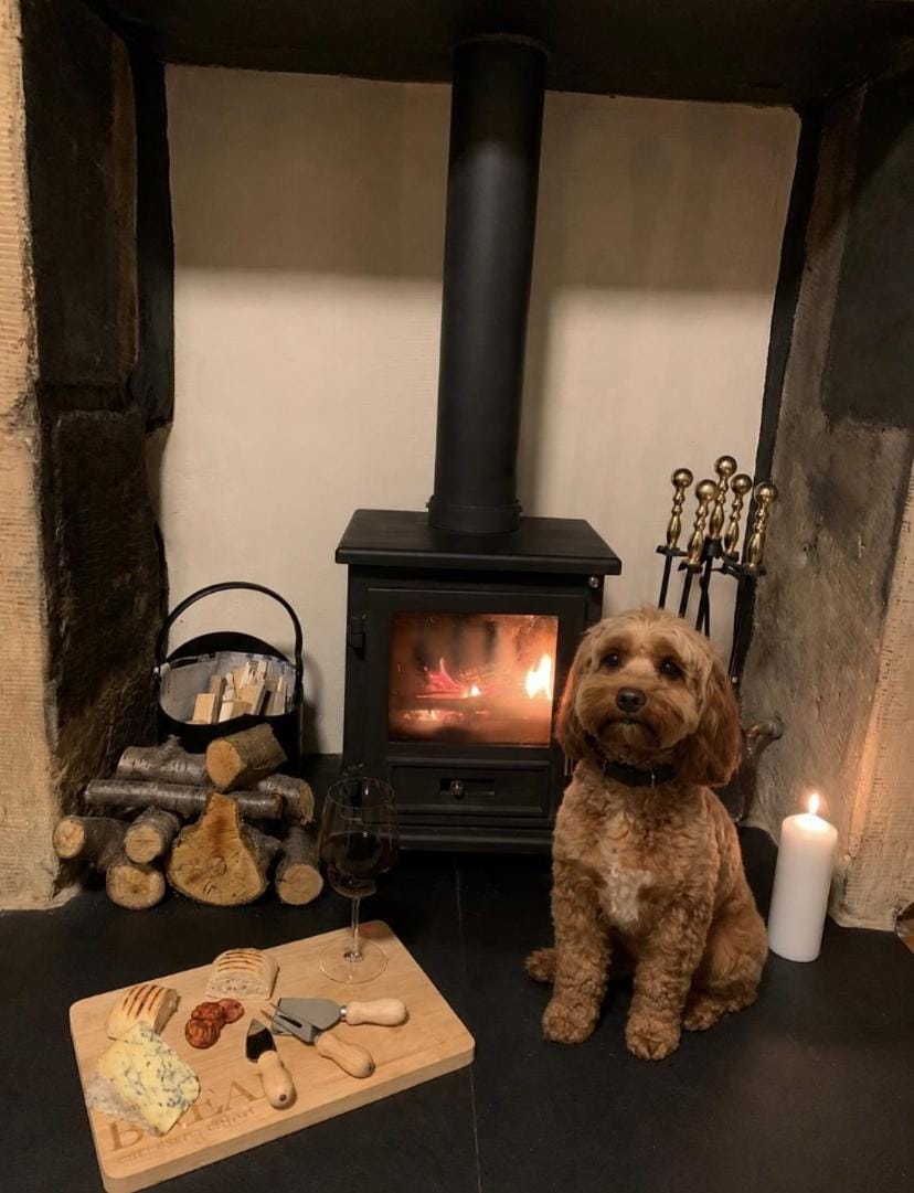 18th Century Holiday Cottage & Dog friendly House in Belper