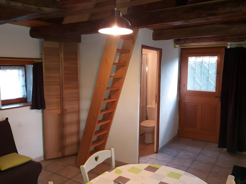 Property building, Living room